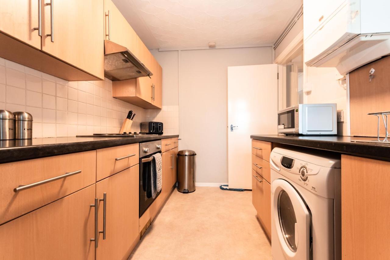Best Price! Perfect Gunwharf Accommodation - 5 Single Beds Or Kingsize Free Parking 朴次茅斯 外观 照片